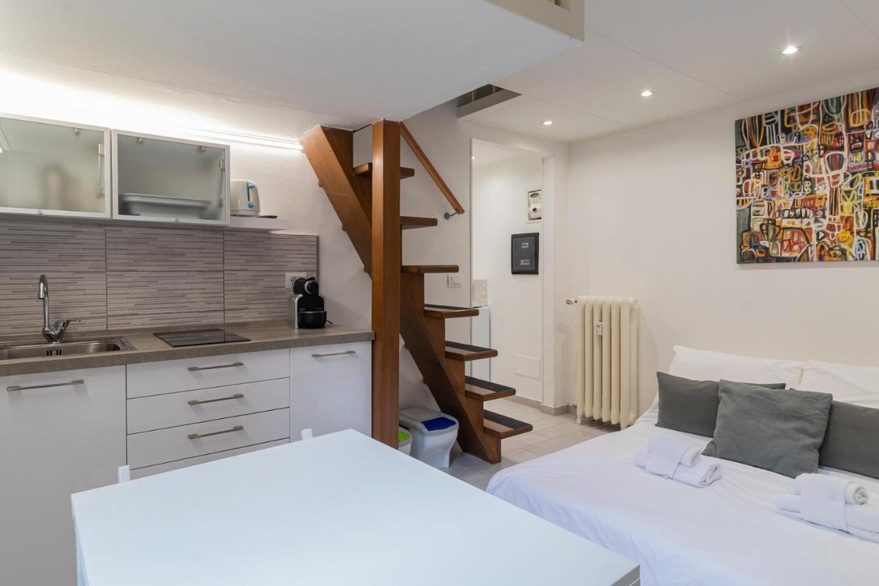 I Host Apartment - Londonio 19 ميلان المظهر الخارجي الصورة